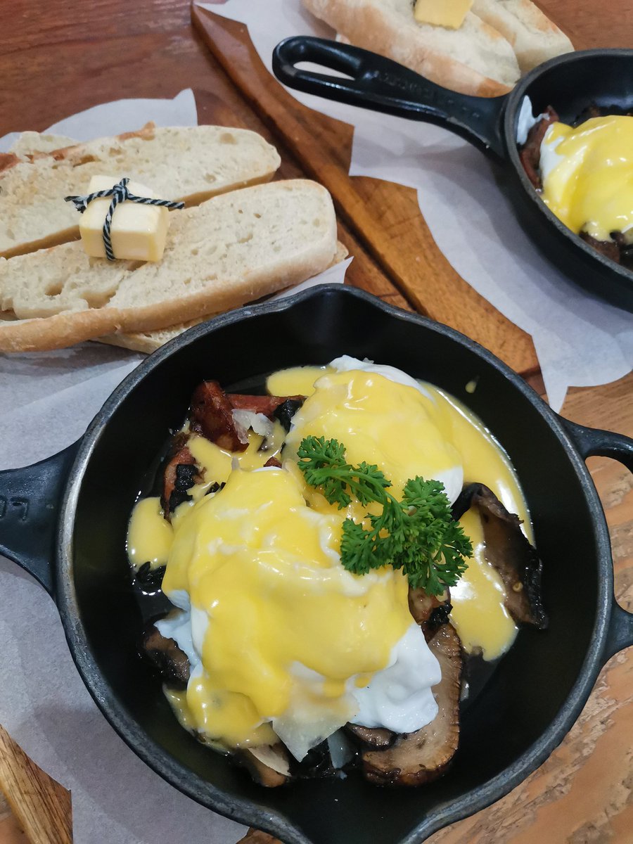 afro-boer® (@afroboertweets) on Twitter photo 