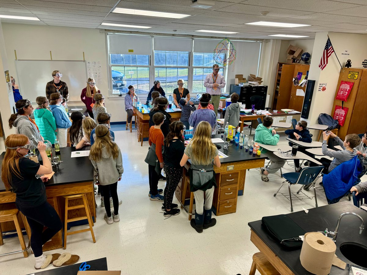 Lake George Jr.-Sr. High School's Chemistry Club, led by Chemistry teacher Bill Brown, recently organized the 2nd Science Exploration & Experimentation (SEE) event of the school year. Read more about the event by clicking here: lkgeorge.org/chemistry-club…