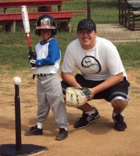 BWhit0117's tweet image. Happy Birthday to @CoachCoryW. Best Uncle and Coach there is.