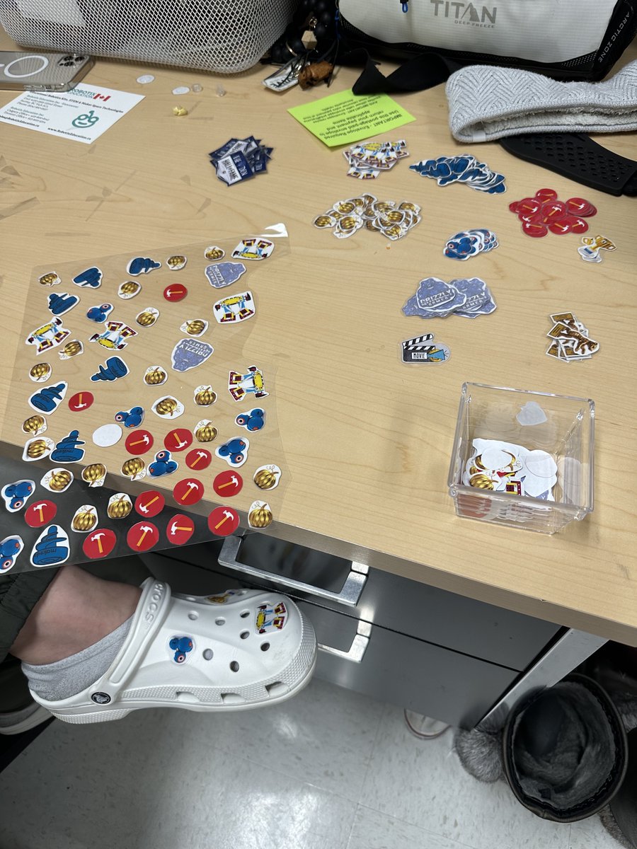 New to the Den!

We are now ready to unveil our official #Jibbitz to <a href="/crgummow/">CR Gummow</a>.

That's right, do great work and earn your very own The Den Jibbitz! Can you collect the whole set?

#legojibbitz
#makerjibbitz
#iMoviejibbitz
#RoboticsJibbitz

<a href="/Crocs/">Crocs</a> 
<a href="/kprschools/">KPRDSB</a> 
#makerspace