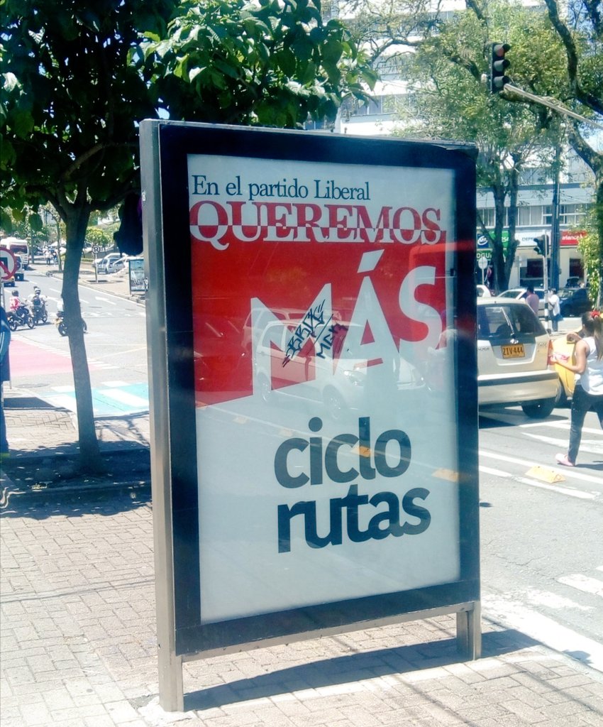 Incumplió. En campaña era amigo de la bici. Como alcalde de #Pereira @MayaAlcaldePei NO cumplió las metas del Plan de Desarrollo sobre #Cicloinfraestructura. Construyó menos de 5 km de los 18 km de ciclorrutas incluidos en el plan que aprobó el <a href="/Concejopereira/">Concejo Pereira</a> <a href="/mesabiciPereira/">Mesa Bici Pereira</a>