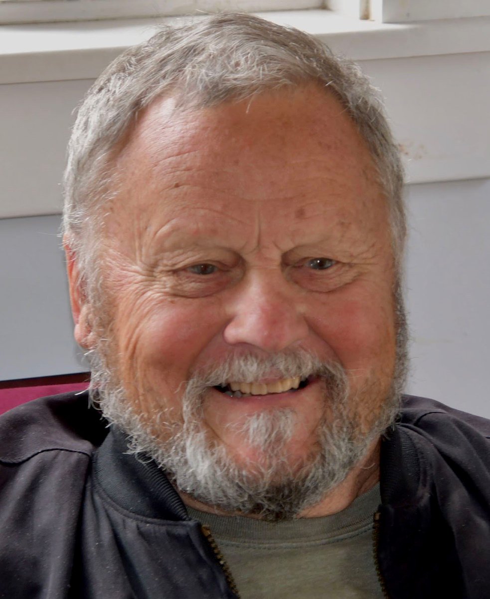 John Thomas Wood explores the problem with power - find out more on our blog: 
🔗 bit.ly/3XPtLpQ
.
#TaSCNetwork #Therapy #SocialChange