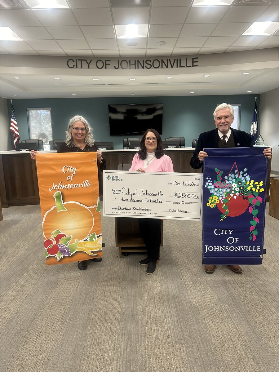 It’s always nice to partner with the communities @DukeEnergy serves to beautify their downtown. Be sure to check out the new banners in the City of Johnsonville.