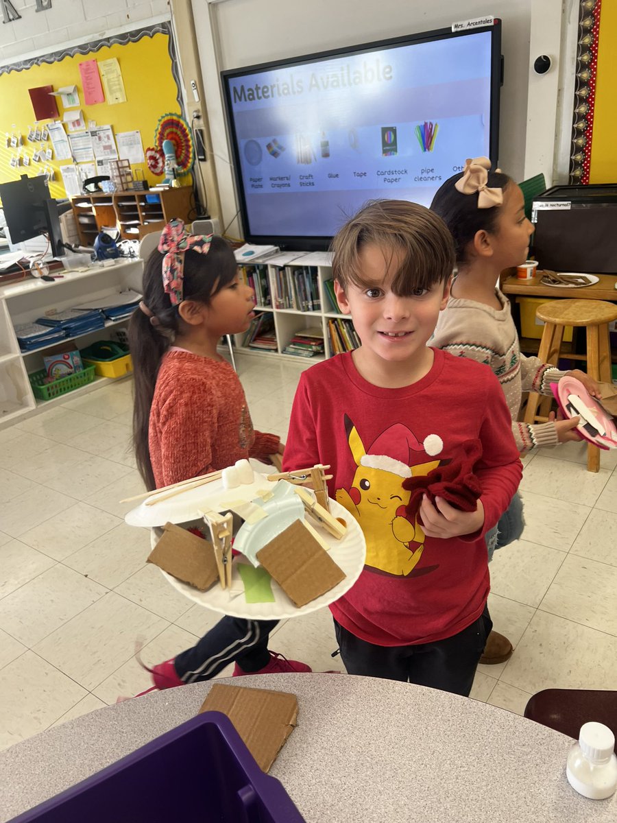 GCSD_STREAM tweet media