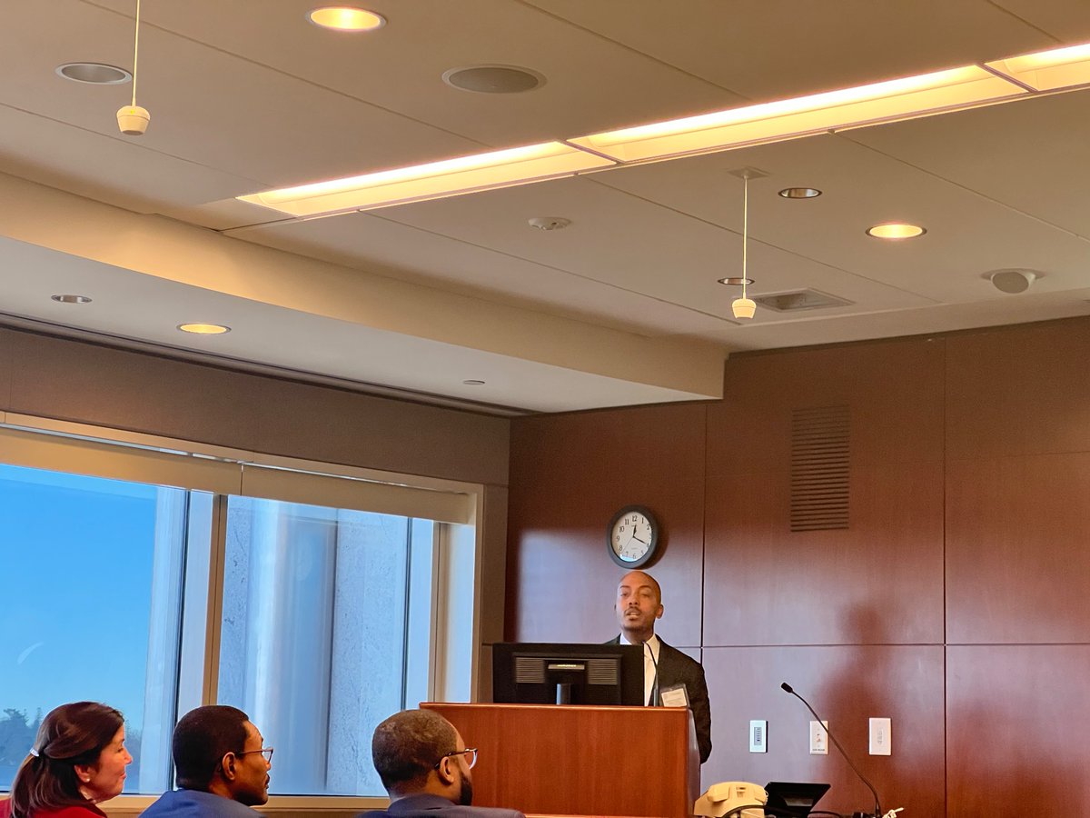 Krystal Mills (@krystalmillsmd) on Twitter photo A truly inspiring and impactful lecture by <a href="/DMGrayMD/">Darrell Gray, II, MD, MPH, FACG</a> for <a href="/MayoClinicGIHep/">Mayo Clinic Gastroenterology & Hepatology</a> conference!! 💫 A truly inspiring and impactful lecture by <a href="/DMGrayMD/">Darrell Gray, II, MD, MPH, FACG</a> for <a href="/MayoClinicGIHep/">Mayo Clinic Gastroenterology & Hepatology</a> conference!! 💫