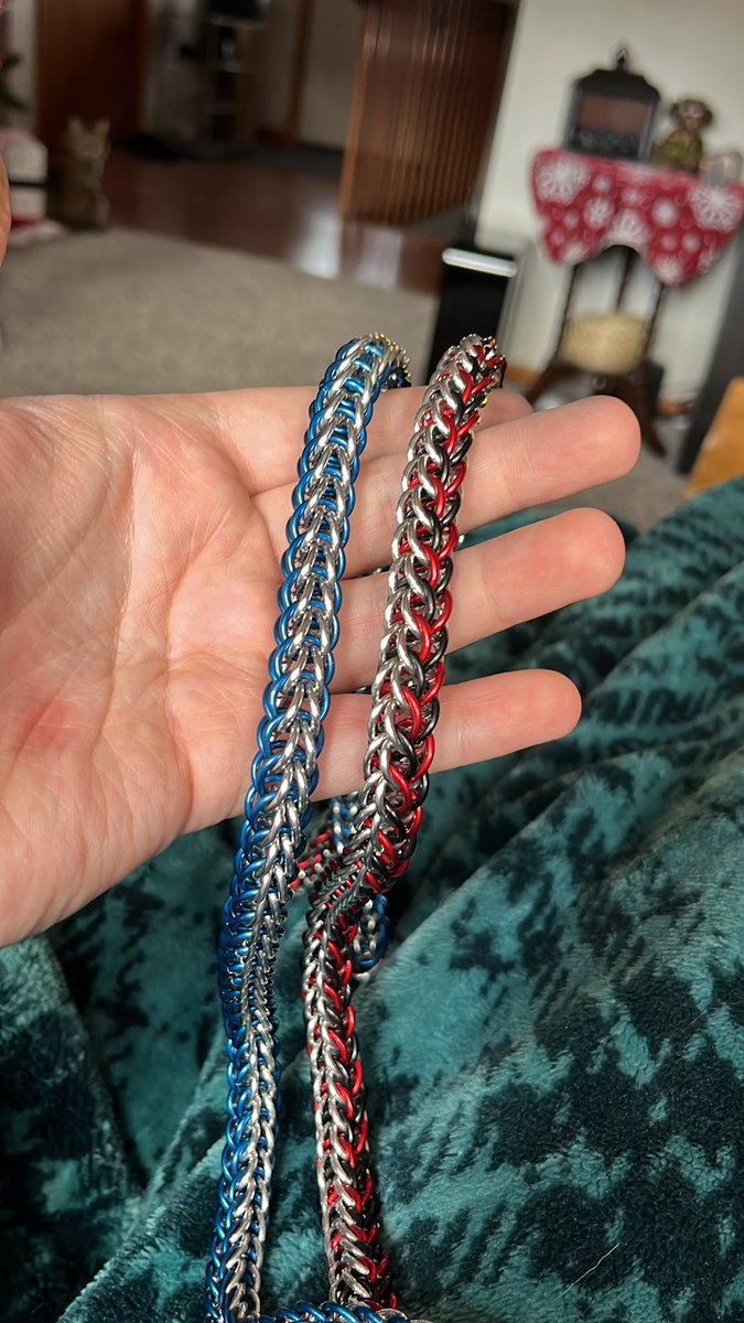 A pair of lovely collars going out today! Some very happy pups this pup-mas! Commissions are open!