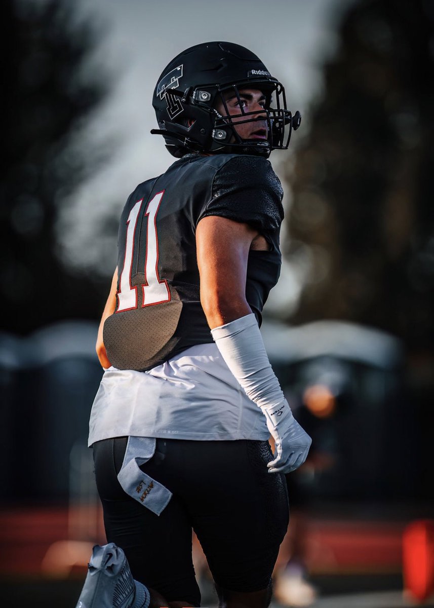 Nick Farman M.S. (@nickfarman55) on Twitter photo <a href="/JeremiahW_35/">Jeremiah Wright</a> <a href="/LyncsBoysBball/">Lynden Christian Boys Basketball</a> <a href="/LyncsFootball/">Lyncs Football</a> <a href="/gofordsports/">Ford Sports Performance</a> <a href="/TFordFSP/">Tracy Ford</a> <a href="/RealMG96/">Marcus “MG” Griffin</a> <a href="/Ryan_Clary_/">Ryan Clary</a> @AidenNixon16 <a href="/CoachJuss/">Juss Jackson</a> <a href="/RAREAcademyID/">RARE Academy</a> <a href="/CoachKron/">Coach Kron</a> <a href="/JesseDonez/">Jesse Doñez</a> <a href="/Tline_Fball/">Timberline Wolves Football</a> <a href="/concro22/">Conor Croteau</a> <a href="/AlexBrink10/">Alex Brink</a> <a href="/DePalo9/">Ryan DePalo</a> <a href="/eforcefootball/">EForce Football</a> <a href="/PNWSports_/">PNW Sports 𝕏</a> <a href="/LO_HS_SC/">Lake Oswego High School S&C</a> <a href="/LOLakersFB/">LO Lakers Football</a> <a href="/NoahWestBaranco/">Noah West-Baranco</a> <a href="/NoahHolub/">Noah Holub</a> #8 Uncommitted TE is…
<a href="/tysonhuntt/">Tyson Hunt</a>
Explosive ball carrier in space that breaks away from defenders, high motor, challenges DB’s in space and vertically over the top ✅💎
6’4 225, Made his presence felt on both sides of the ball, plus I hear he can Long Snap too 👀👏 <a href="/JeremiahW_35/">Jeremiah Wright</a> <a href="/LyncsBoysBball/">Lynden Christian Boys Basketball</a> <a href="/LyncsFootball/">Lyncs Football</a> <a href="/gofordsports/">Ford Sports Performance</a> <a href="/TFordFSP/">Tracy Ford</a> <a href="/RealMG96/">Marcus “MG” Griffin</a> <a href="/Ryan_Clary_/">Ryan Clary</a> @AidenNixon16 <a href="/CoachJuss/">Juss Jackson</a> <a href="/RAREAcademyID/">RARE Academy</a> <a href="/CoachKron/">Coach Kron</a> <a href="/JesseDonez/">Jesse Doñez</a> <a href="/Tline_Fball/">Timberline Wolves Football</a> <a href="/concro22/">Conor Croteau</a> <a href="/AlexBrink10/">Alex Brink</a> <a href="/DePalo9/">Ryan DePalo</a> <a href="/eforcefootball/">EForce Football</a> <a href="/PNWSports_/">PNW Sports 𝕏</a> <a href="/LO_HS_SC/">Lake Oswego High School S&C</a> <a href="/LOLakersFB/">LO Lakers Football</a> <a href="/NoahWestBaranco/">Noah West-Baranco</a> <a href="/NoahHolub/">Noah Holub</a> #8 Uncommitted TE is…
<a href="/tysonhuntt/">Tyson Hunt</a>
Explosive ball carrier in space that breaks away from defenders, high motor, challenges DB’s in space and vertically over the top ✅💎
6’4 225, Made his presence felt on both sides of the ball, plus I hear he can Long Snap too 👀👏