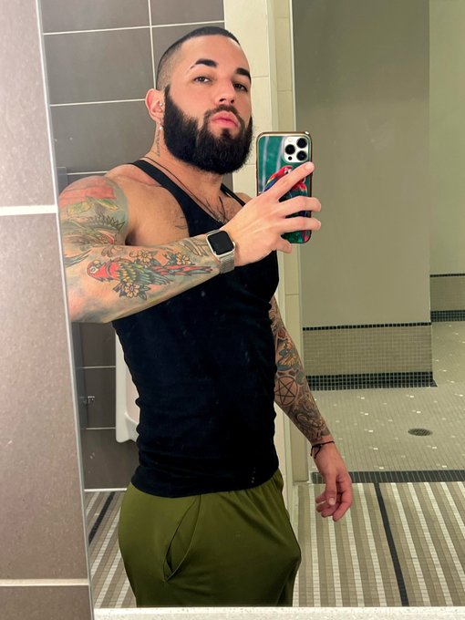 Greetings 🖖 https://t.co/AWTjjHViXf