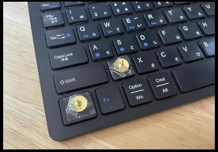 SharpPete's tweet image. I’m selling these keyboard mod kits for those interested in learning code over Christmas. 🎅 😂
#CoolMods #LearnCode #LowCode