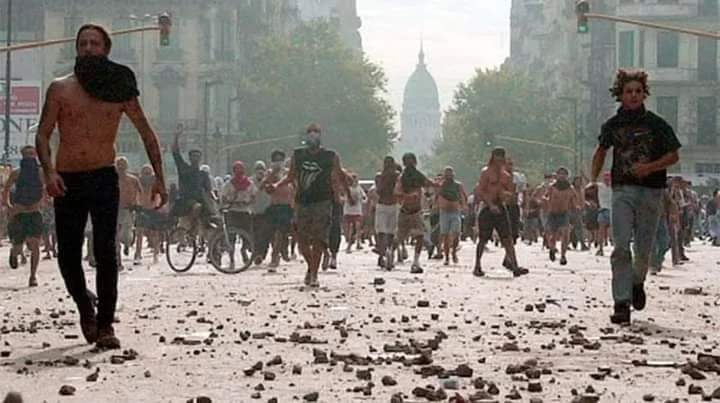 KarinArcus_ok's tweet photo. Acosta, Graciela, 35 años.
Almirón, Carlos "Petete", 24 años
Álvarez Villalba, Ricardo, 23 años
Arapi, Ramón Alberto, 22 años
Aredes, Rubén, 24 años
Avaca, Elvira, 46 años
Avila, Diego, 24 años
Benedetto, Gustavo Ariel, 30 años
Campos, Walter, 17 años
Cárdenas, Jorge, 52 años https://t.co/t6RUtzdUQT