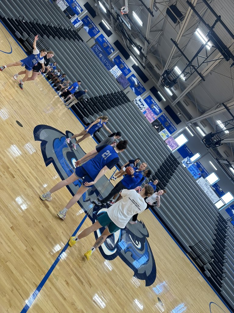 Alumni scrimmage 2023. Lots of fun seeing some ex Owl hoopers! This is always one of our favorite days of the year! Thanks to all who came out 🦉🏀