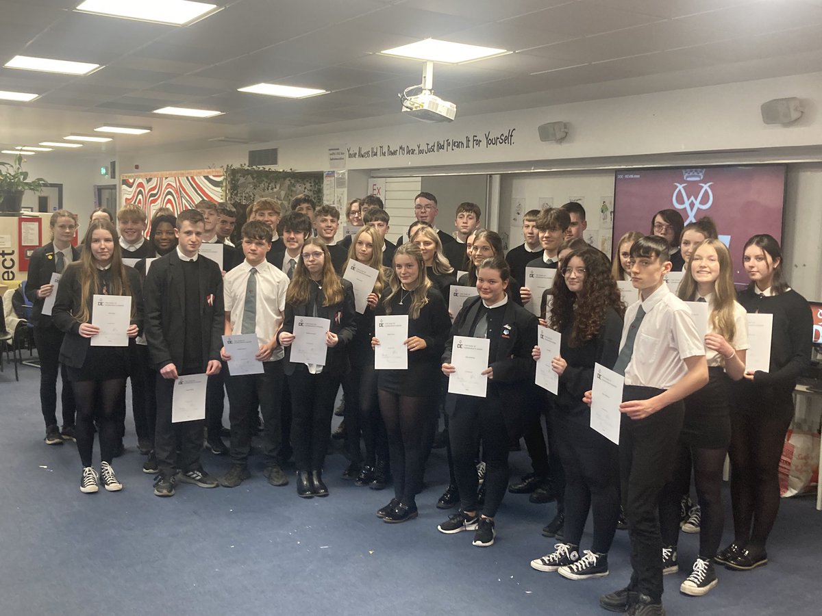 Braes High Outdoor Learning (@outdoorbraes) on Twitter photo Really proud of our S4 & S5 pupils who received their certificates for completing their Bronze Duke of Edinburgh Award. Over 800 hours of volunteering completed by an amazing group of young people <a href="/BraesDofe/">Braes DofE</a> <a href="/DofEAmiee/">Amiee Williams</a> <a href="/DofEScotland/">DofE Scotland</a> <a href="/BraesHigh/">Braes High School</a> Really proud of our S4 & S5 pupils who received their certificates for completing their Bronze Duke of Edinburgh Award. Over 800 hours of volunteering completed by an amazing group of young people <a href="/BraesDofe/">Braes DofE</a> <a href="/DofEAmiee/">Amiee Williams</a> <a href="/DofEScotland/">DofE Scotland</a> <a href="/BraesHigh/">Braes High School</a>