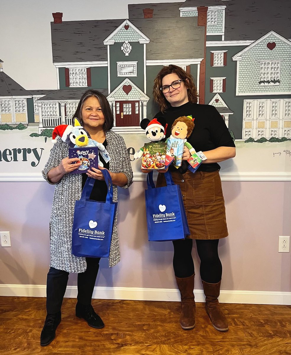 Our Worcester team visited Sherry's House, a non-profit organization providing support to children diagnosed with cancer. We gifted each child a holiday teddy bear bundle! Truly heartwarming.💙 #CARE