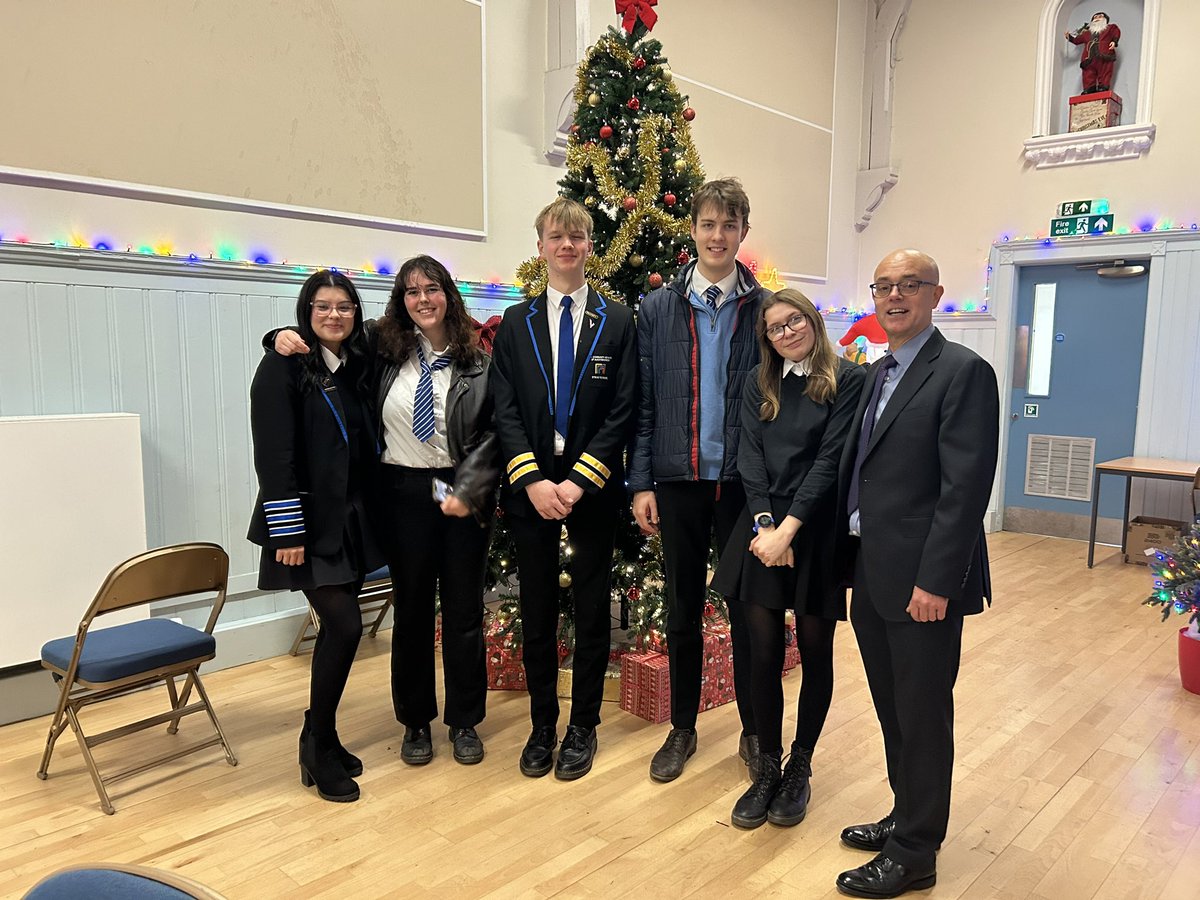 What a wonderful concert today with our senior wonderful band and junior brass band. A HUGE thank you to Friends of Aytoun Hall for their incredible support. We have such a great community championing us! 🎄