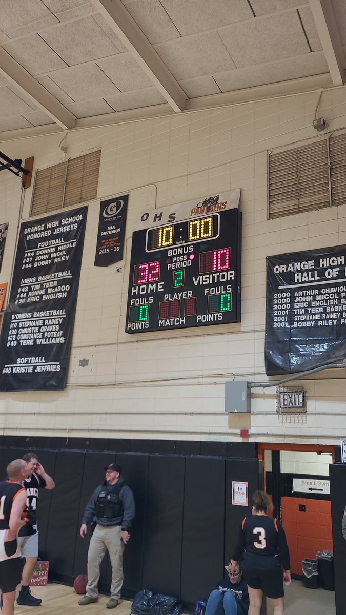 MrMurrayOHS's tweet image. Teachers up big! Can we hold onto it?!

#whereIsMyInhaler #pulsecheck