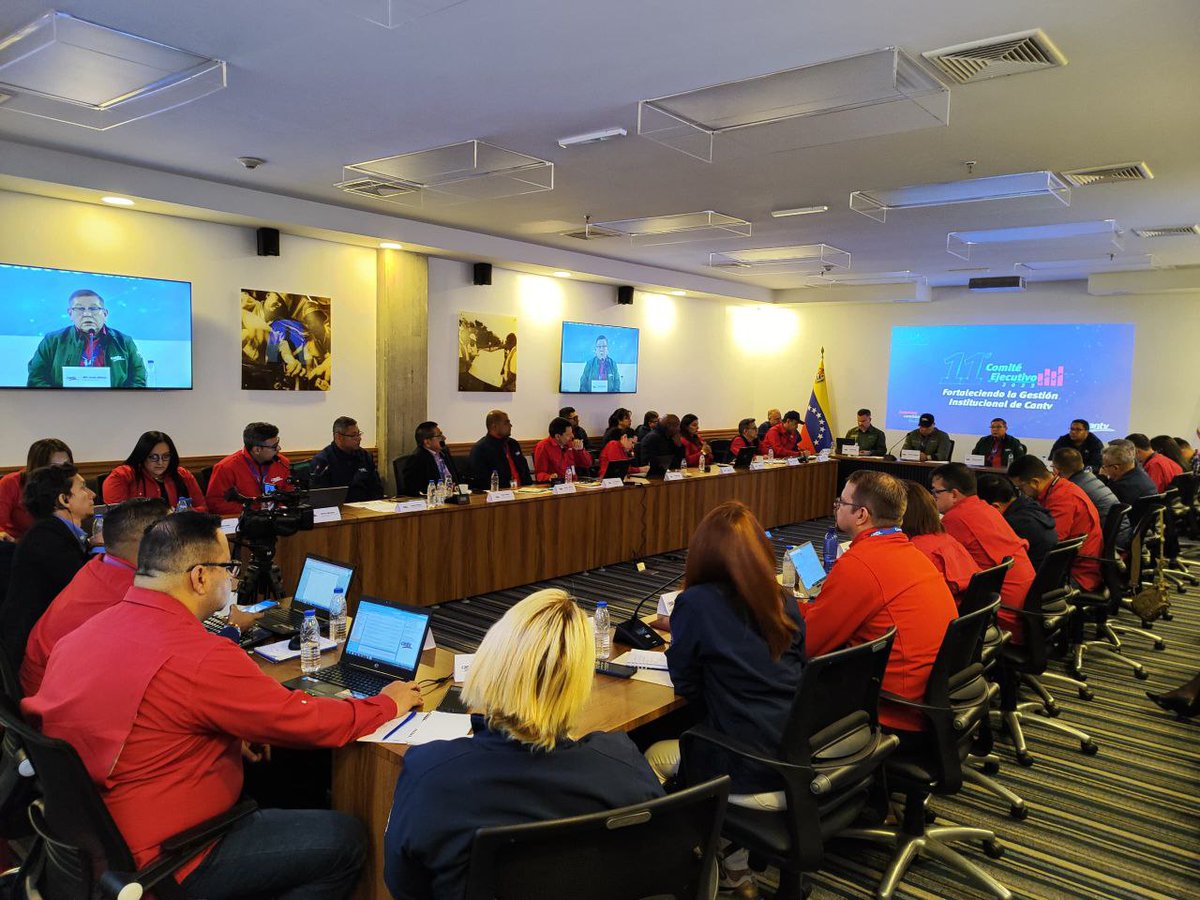 Cantv desarrolló el último Comité Ejecutivo Institucional del año 2023, actividad liderada por su Pdte MG. Jesús Aldana,y la presencia de los Vicepdtes así como el equipo gerencial de la Compañía. 
#oriele
#NavidadEnUnion
#EstamosCambiando