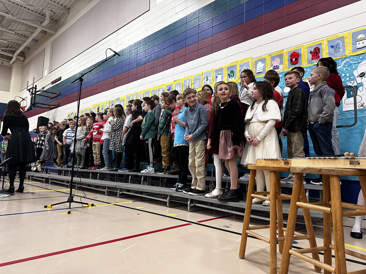 Our last winter concert is about to wrap up! Tune in NOW to see our Great Lakes crew!

YouTube.com/@superiorspart…