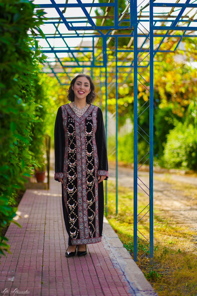 Yemen's traditional folk costumes not only enhance the beauty and cultural vibrancy of the country but also serve as a tangible link to its rich history and heritage. These garments, meticulously crafted and adorned with intricate designs, embody the spirit of Yemen, a land of