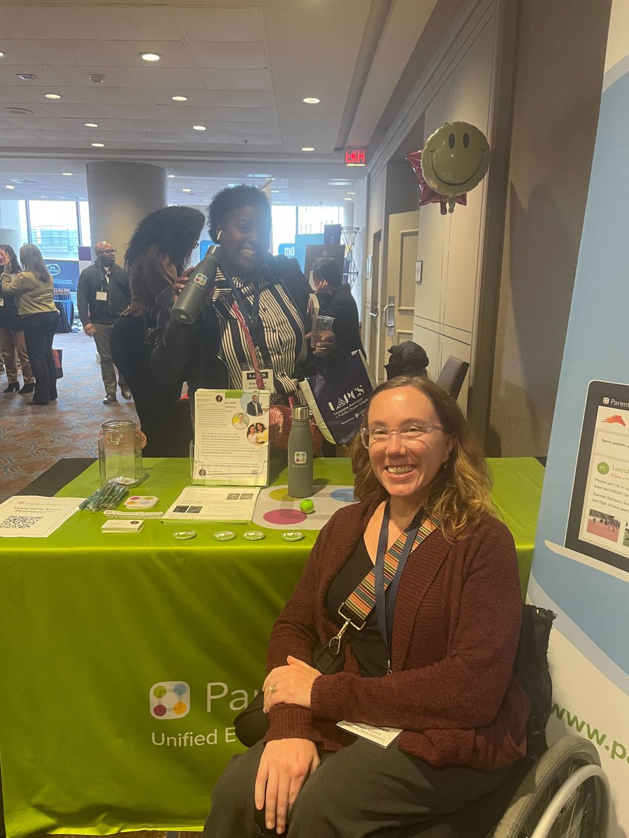 ParentSquare's tweet photo. We had a great time sponsoring the @LAPCSTeam Conference last week! Araina attended from our team and enjoyed connecting with customers. A special congratulations to our friends at @GEOFoundation for winning the Innovative Education award! π #LCSC #LCSC23 https://t.co/hlUKOq94xG