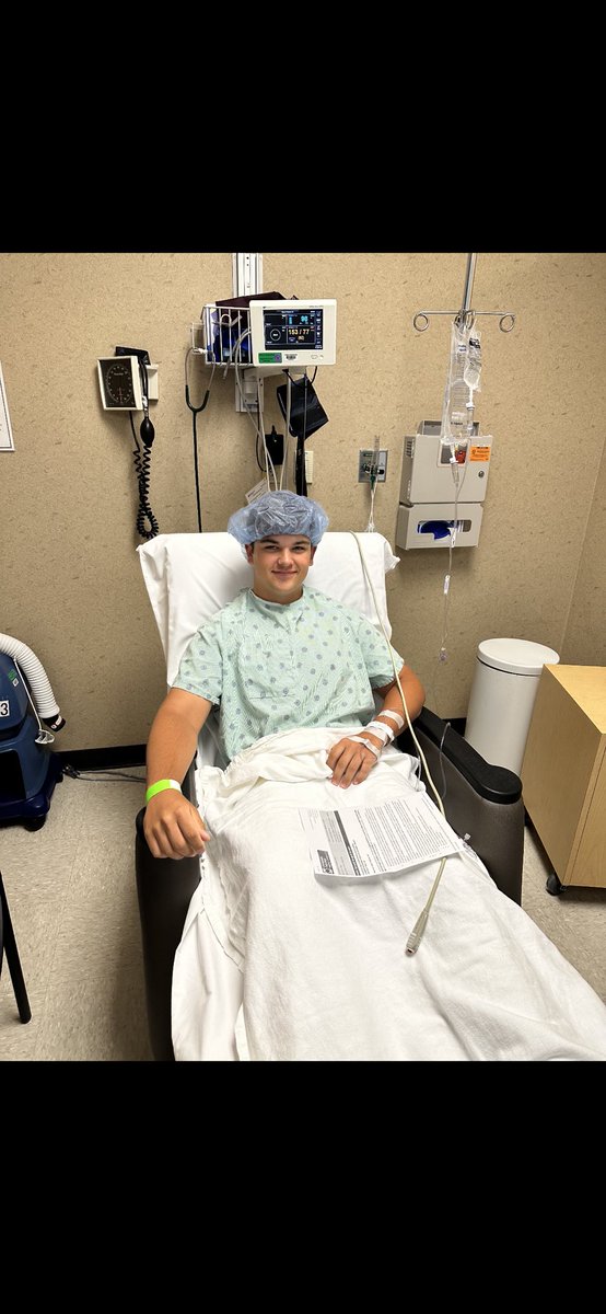 Tate Thovson tweet media