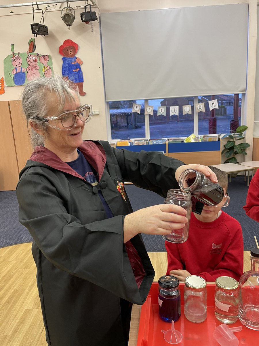 Grimes Dyke Primary School tweet media