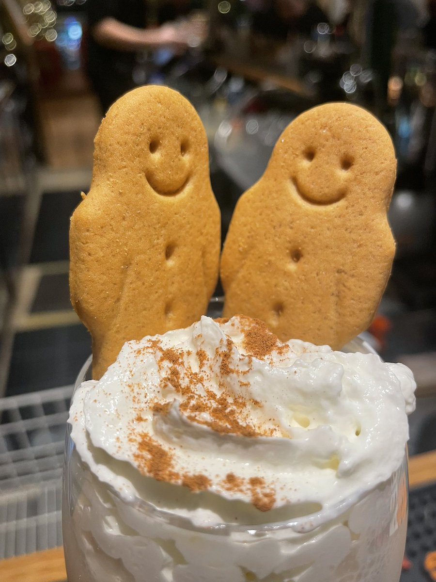 Christmas cocktails! 🎅🎄❤️🥳
<a href="/TheGreenhouseBr/">The Greenhouse</a>