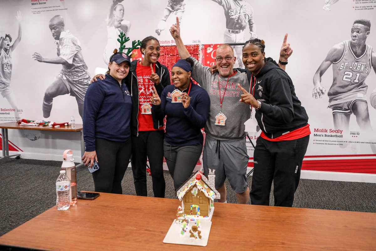 StJohnsWBB tweet picture