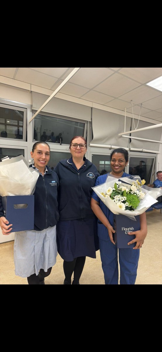 AMU_Broomfield (@amu_broomfield) on Twitter photo Meet two of our wonderful staff members, Sophie and Manjusha. Surprise visit from a relative with beautiful bouquets of flowers as a thanks for the amazing care they gave to their loved one. So proud of you, and grateful for your hard work and compassion! <a href="/lougib/">louisa gibaud</a> <a href="/hannahoverland/">Hannah Overland</a> Meet two of our wonderful staff members, Sophie and Manjusha. Surprise visit from a relative with beautiful bouquets of flowers as a thanks for the amazing care they gave to their loved one. So proud of you, and grateful for your hard work and compassion! <a href="/lougib/">louisa gibaud</a> <a href="/hannahoverland/">Hannah Overland</a>