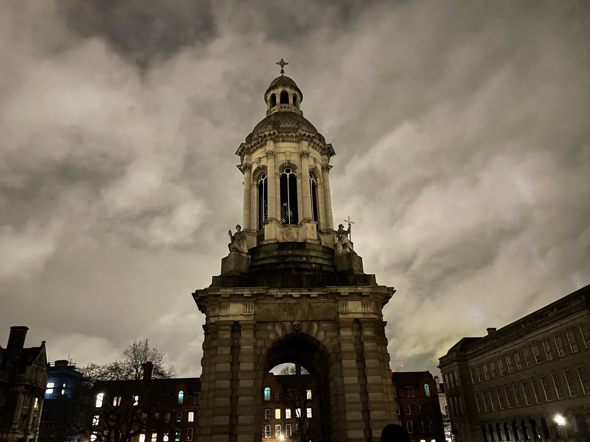 Beautiful architecture #Dublin #trinitycollege