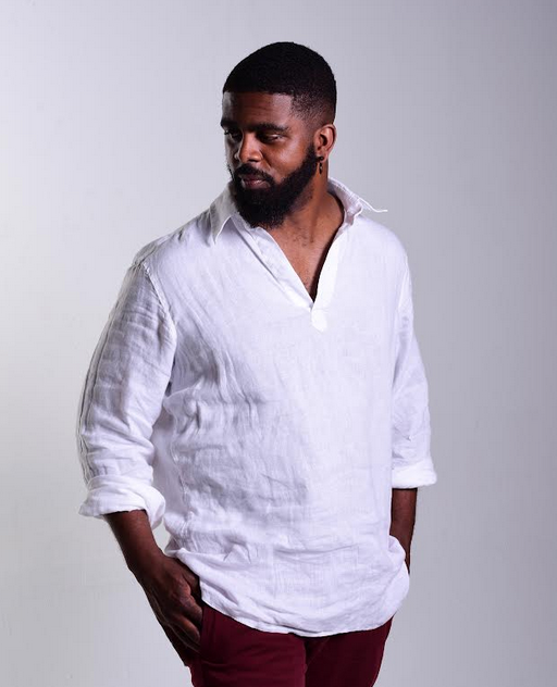 CONVERSATION:  Curator Jabari Owens-Bailey on his exhibition "A Two-Way Mirror"  currently on view at the Museum of Glass, which presents works from 23 Black artists and investigates  glass as a material to explore the concept of "Double Consciousness."  glassquarterly.com