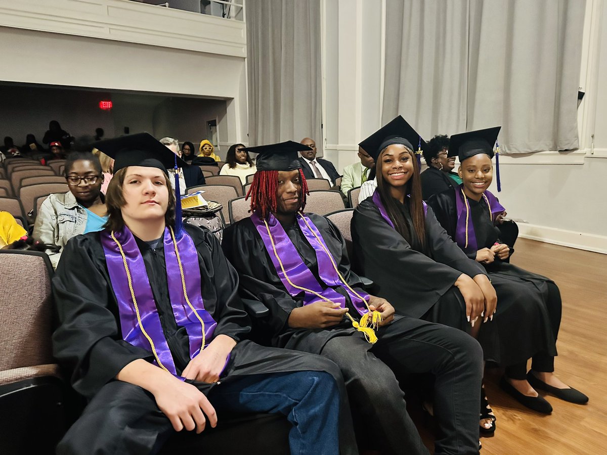 Starkville High School 🐝 tweet media