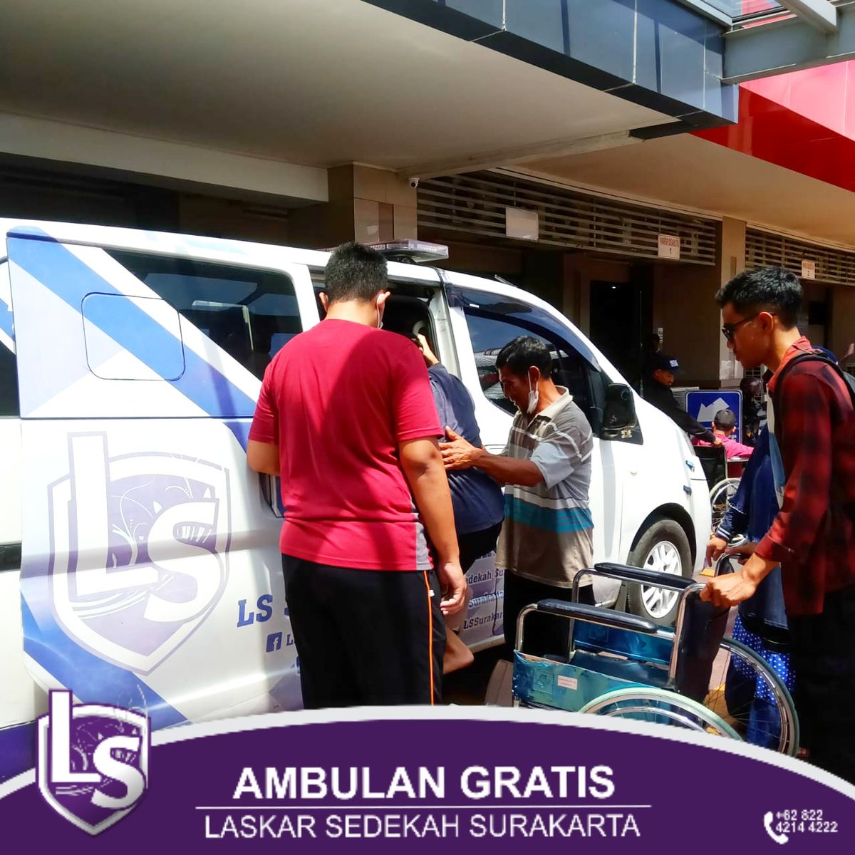 LSSurakarta's tweet image. 4. Kontrol dari Demakan, Mojolaban ke RSUD Dr.Moewardi Surakarta.

5. Sumarmi (53 Tahun) kontrol dari Tegalrejo, Jetis, Sukoharjo ke RS Ortopedi Prof Dr R Soeharso Surakarta.