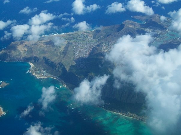 We're kicking off 2024 with a tropical twist — 48 NORTH is heading to Honolulu, HI from Jan 21-24 to talk #subseacables. Our agenda is filling up, so if you're interested in scheduling a meeting, please reach out. ​We can't wait to (re)connect and explore the opportunities ahead!