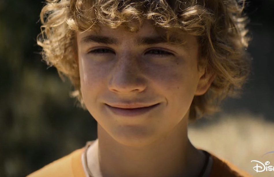 fictionalxmoon's tweet image. the duality of percy jackson