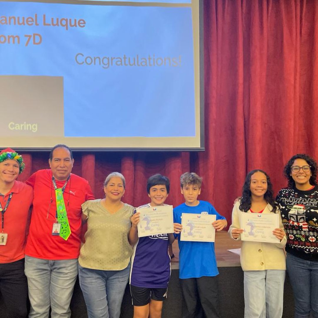 METSchoolPanama's tweet image. Check out some of our award winners during our first IB Learner Profile Recognition Ceremony of this academic year for #IBMYP and #IBDP students for putting into practice, both inside and outside school, the 10 attributes of the profile.
Congratulations!
#METschoolPanama