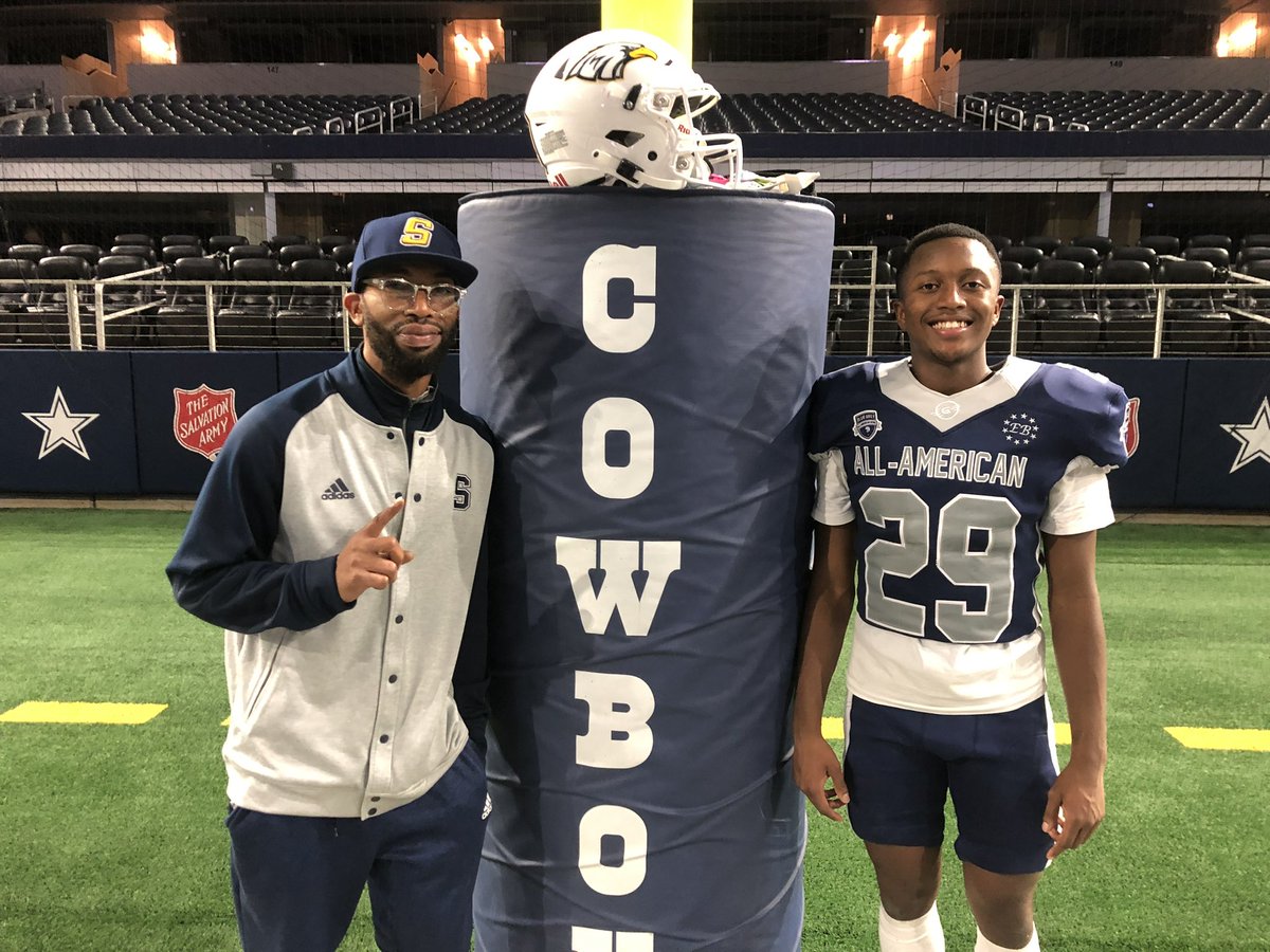 Zyon Rockett (@zyonrockett) on Twitter photo Had a great time at the Blue-Grey All-American Bowl. I appreciate the invitation and am so excited to see how my career will go from here.@HeatSeeker29 <a href="/BlueGreyFB/">Blue-Grey All-American Bowl</a> Had a great time at the Blue-Grey All-American Bowl. I appreciate the invitation and am so excited to see how my career will go from here.@HeatSeeker29 <a href="/BlueGreyFB/">Blue-Grey All-American Bowl</a>