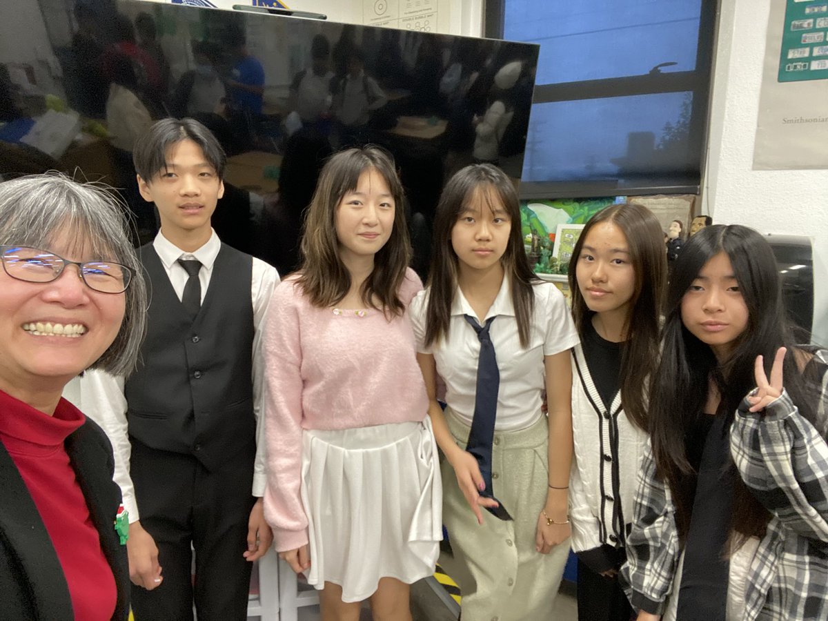 Karalee Wong Nakatsuka 🐸 @historyfrog.bsky.social (@historyfrog) on Twitter photo <a href="/FirstAveMS/">First Ave Spartans</a> <a href="/FirstAvePTSA/">FAPTSA</a> Wearing our fanciest holiday wear. Happy Holiday Spirit Week from my #HistoryTadpoles #HistoryFrogClass🐸 <a href="/FirstAveMS/">First Ave Spartans</a> <a href="/FirstAveMS/">First Ave Spartans</a> <a href="/FirstAvePTSA/">FAPTSA</a> Wearing our fanciest holiday wear. Happy Holiday Spirit Week from my #HistoryTadpoles #HistoryFrogClass🐸 <a href="/FirstAveMS/">First Ave Spartans</a>
