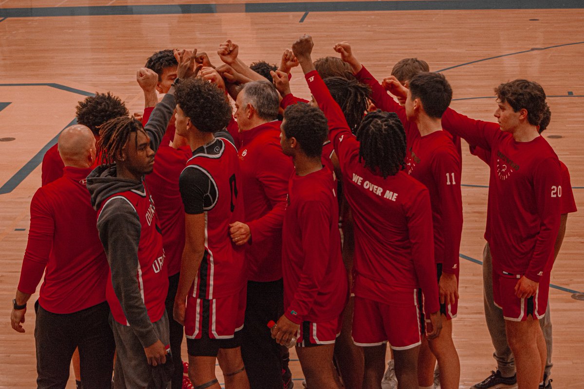 QOHoops's tweet image. Road DUB over Gaithersburg 🚨 58-40

C. While - 16p/7r
@Josiah_Teasley - 10p/8r/2a/2s
@HogansMelo - 10p/5r