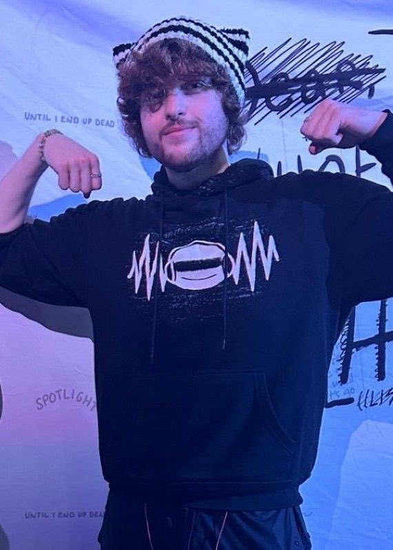 Yami 🔮💫 tweet media