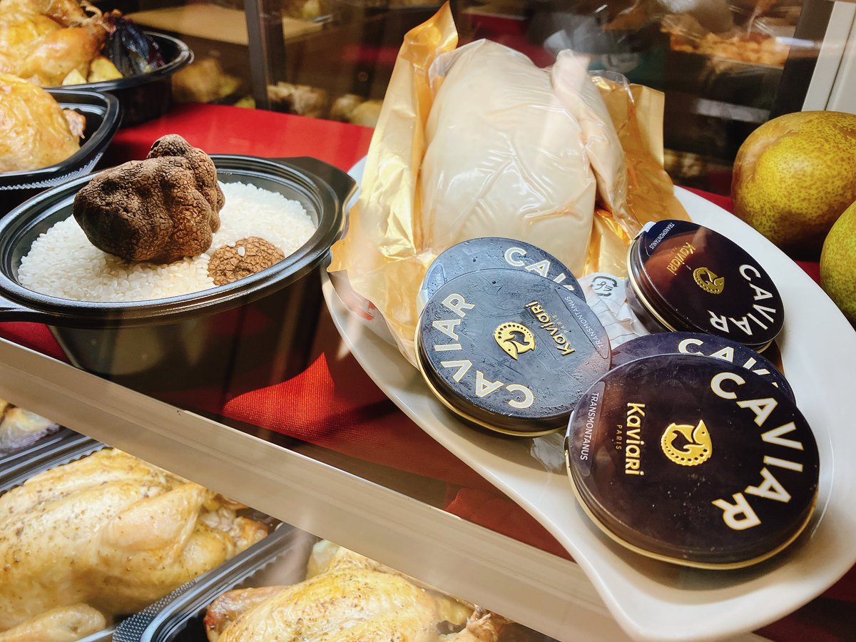 Colpo_Strega's tweet photo. 松屋銀座　食品催場
中央区銀座3-6-1-B1

2023年12月20日(水)-12月25日(月)
11:00-20:00(22日(金)23日(土)は20:30)
今日から出店します。

#ポルケッタ
#ペポーゾ
#アリスタ
#ローストチキン
#人参のラペ
ご来店お待ちしております。

https://t.co/KwYuGv51AM https://t.co/AfUnSVtapy