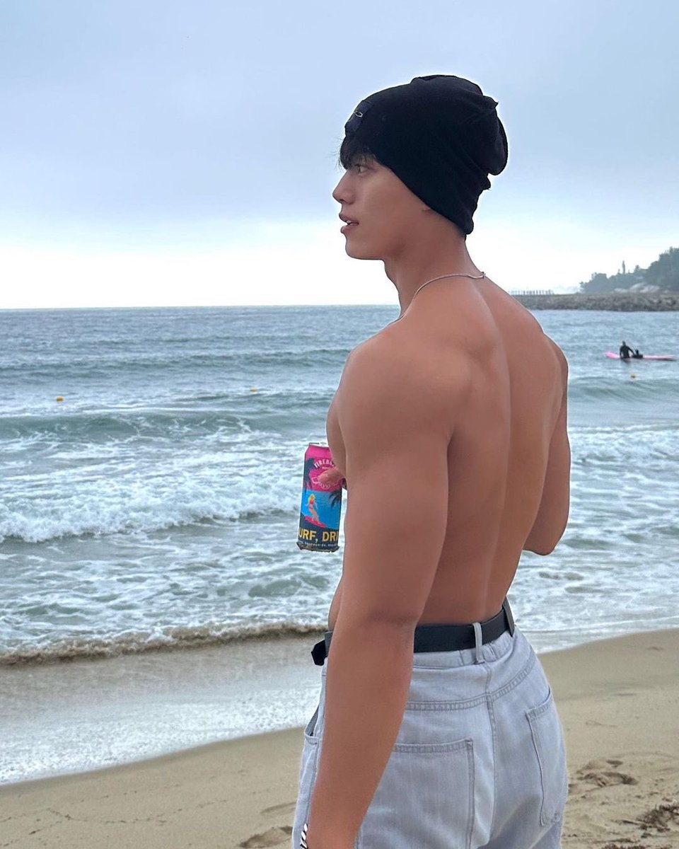 🌊