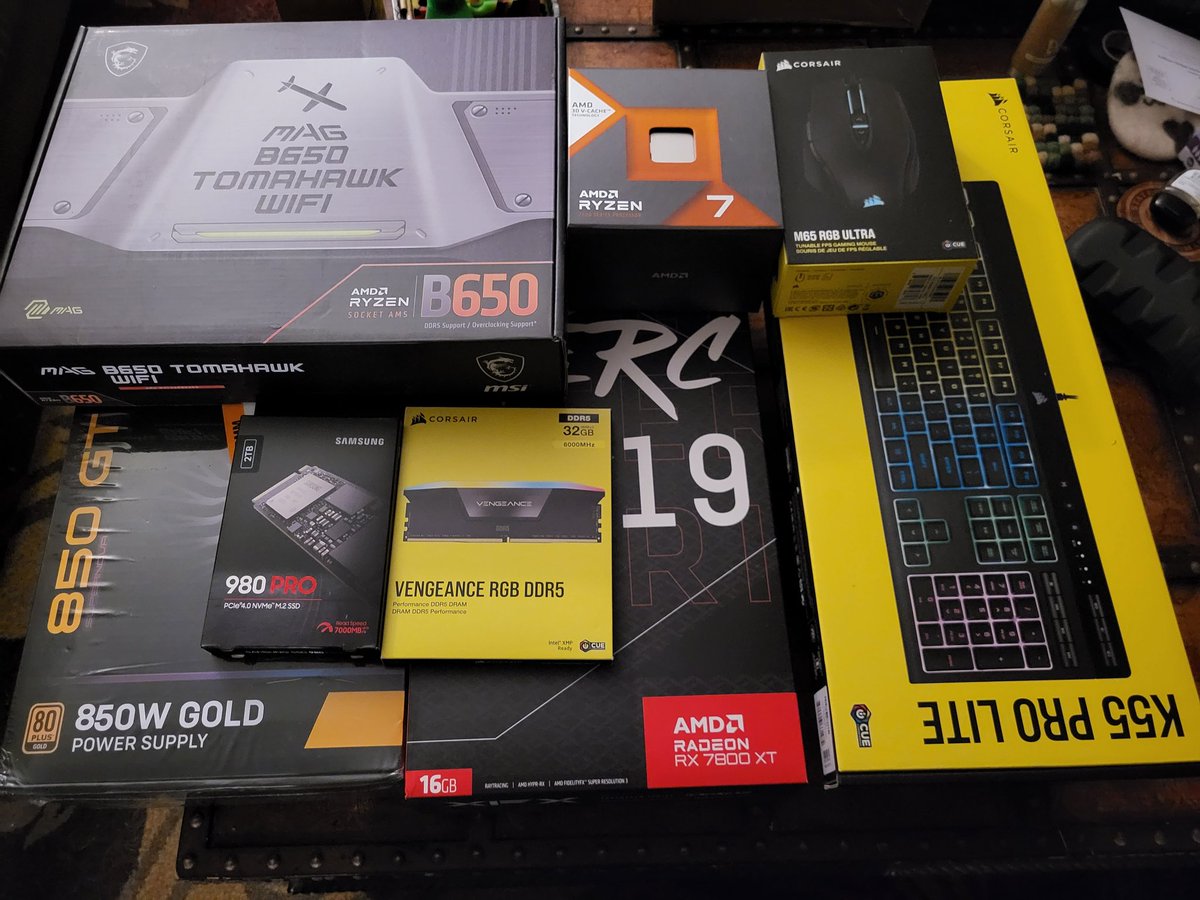 Altered_Angler's tweet photo. Parts are rolling in for my first ever pc #gamingpc #pcbuild https://t.co/VoWH1Tcho0