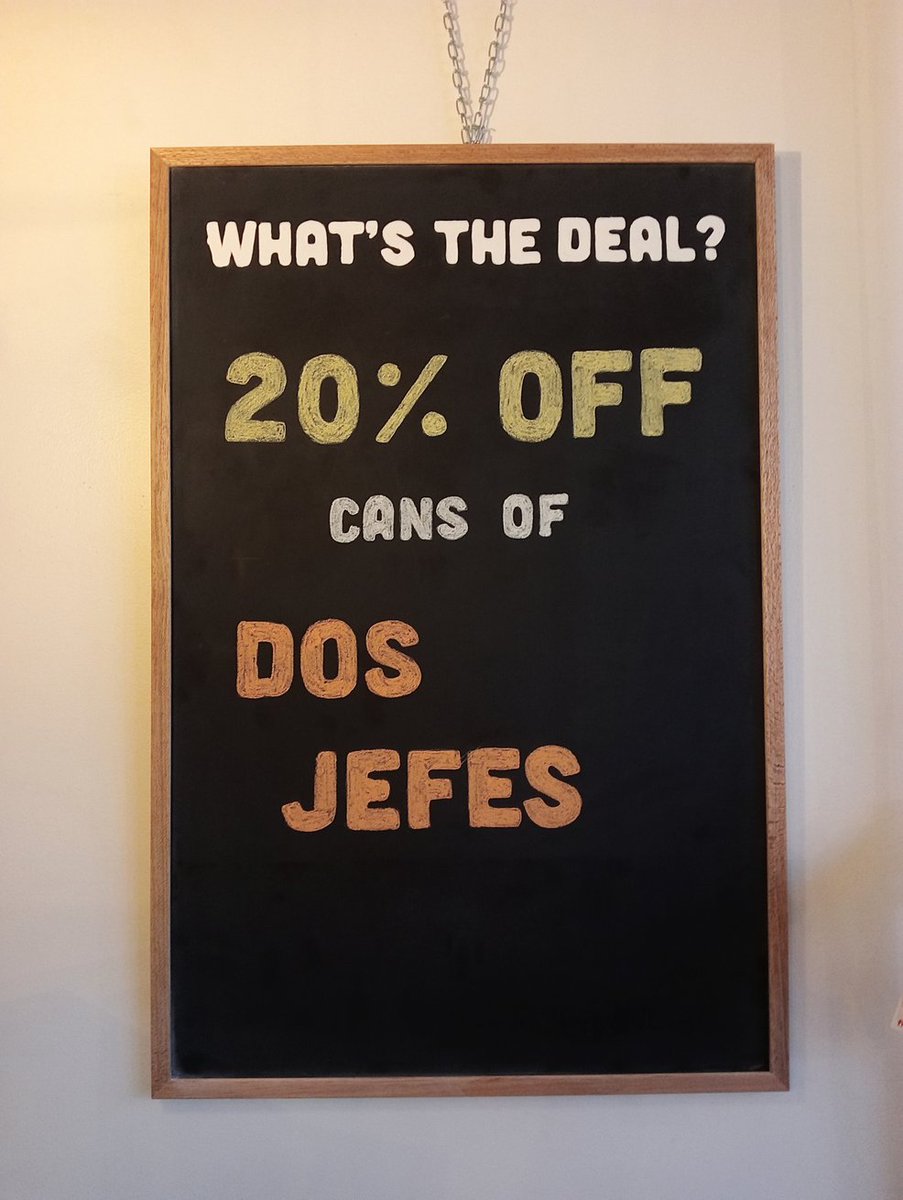 Dos Jefes grapefruit-vanilla IPA is on special this week! 

#CarletonPlace #oncraftbeer #613beer