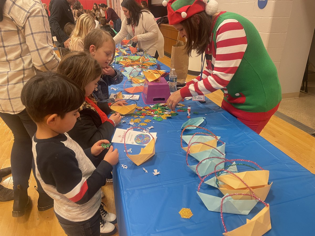 Hi Neighbor events at APC are always so special! The @Avonworthschool community comes together to learn about our neighbors cultural traditions! I’m so proud of our district and how we celebrate our diversity! @DrMillerASD