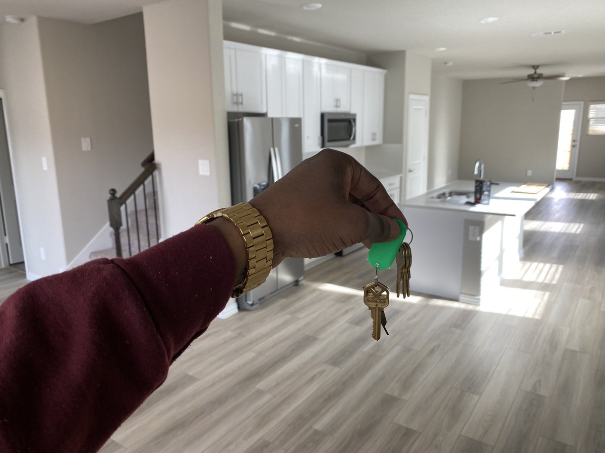 PrayOrDie's tweet image. Closed on my #FortWorth home. 🏠 It was built from the Ground up with a Prayer Chamber in it. Pray For Ft. Worth is not just a Laptop 💻 Sticker or a marketing campaign. Prayer is a commitment & I dedicate this space to seeking God’s face in prayer. @PrayForFtWorth is a calling.