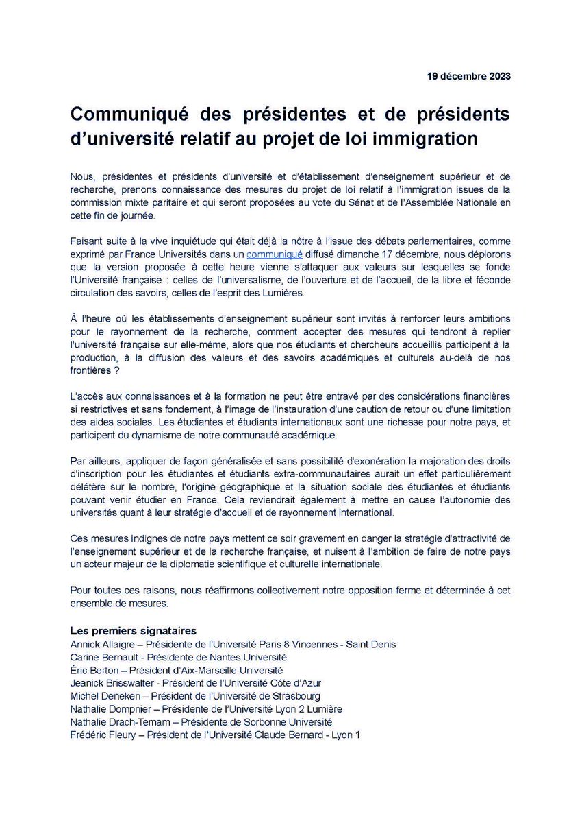La présidence de l'#UPEC soutient cette initiative des présidentes et présidents d'université 👇