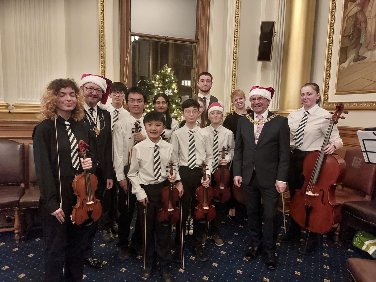 Congratulations to the <a href="/Royal_High_Sch/">Royal High School</a> String Ensemble for their outstanding performances at the Lord Provost's Christmas party. 🎻🎶 They were brilliant! 🎄