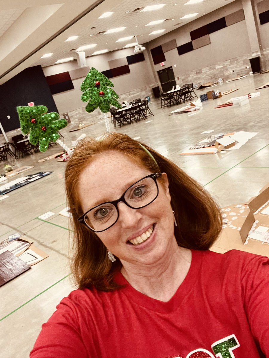 teachchesskids's tweet image. Excellent night to showcase REACH students! I am so proud of the hard work and determination. @NicholsSawmill @Advanced_MISD #CardboardChallenge