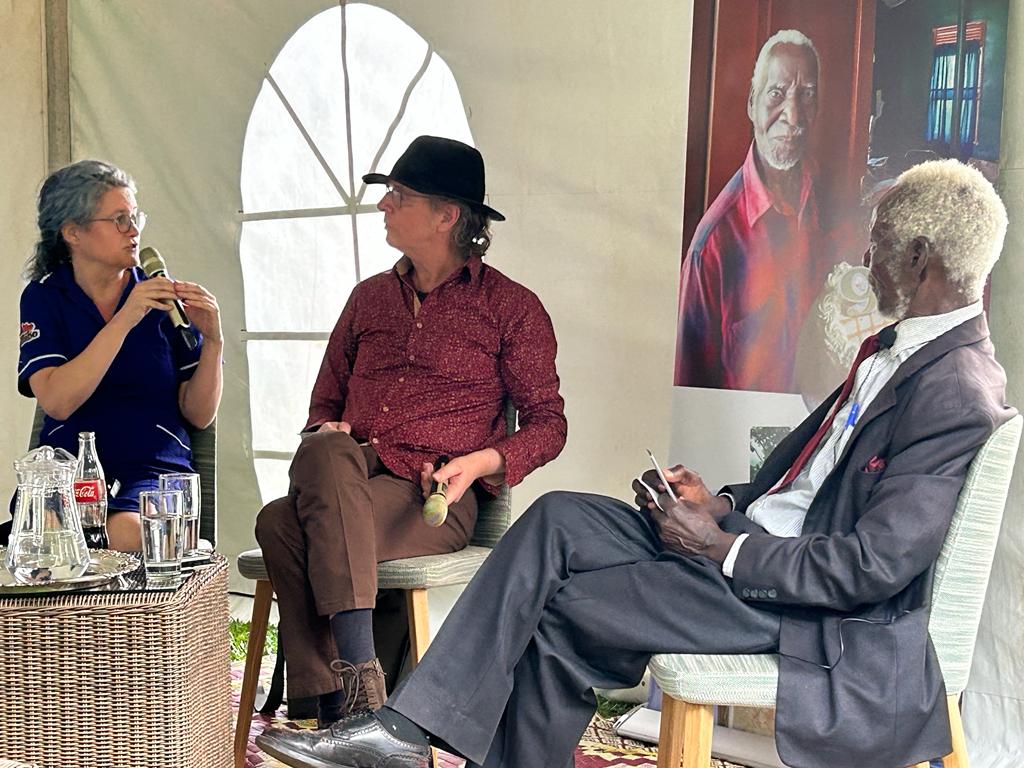 ✨Cultural event @ the NL Residence featuring 🇳🇱 artist/photographer <a href="/andreastultiens/">andrea stultiens</a>, enlivened by Kadongo Kamu music. Andrea's project is about preserving 🇺🇬history through images, incl. the Kaddu Wasswa Archive. Kaddu was our special guest <a href="/90yrs/">Bob Wallace</a>.  🙏to Michiel van Oosterhout.