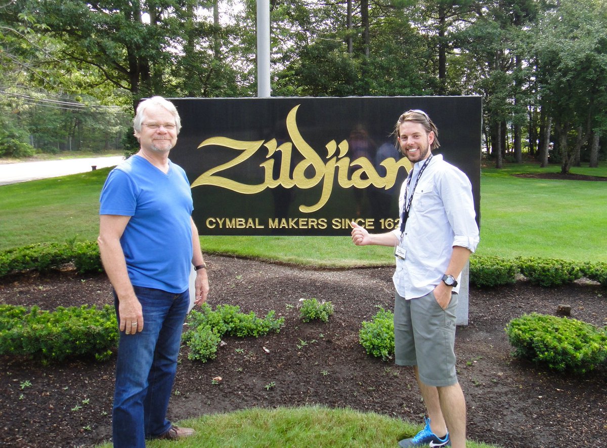 tailsdawson's tweet photo. 🎁 Happy 400th B-Day @ZildjianCompany !🥁
Was lucky enough to get a solo behind the scenes factory tour back in 2015 by Kim Dunning and my collection has grown since. Thanks for your elite craft, inspiration and contribution to music! 🙌🏻 🎼🤘🏻🎉#theonlyseriouschoice https://t.co/3I5m6c9cCg